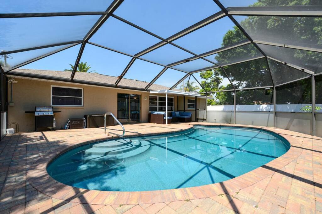 Cozy, Fido-Friendly Pool Home Just 4 Miles To The Beach! Venice Zewnętrze zdjęcie
