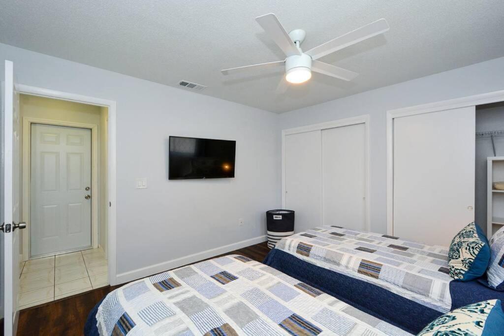 Cozy, Fido-Friendly Pool Home Just 4 Miles To The Beach! Venice Zewnętrze zdjęcie