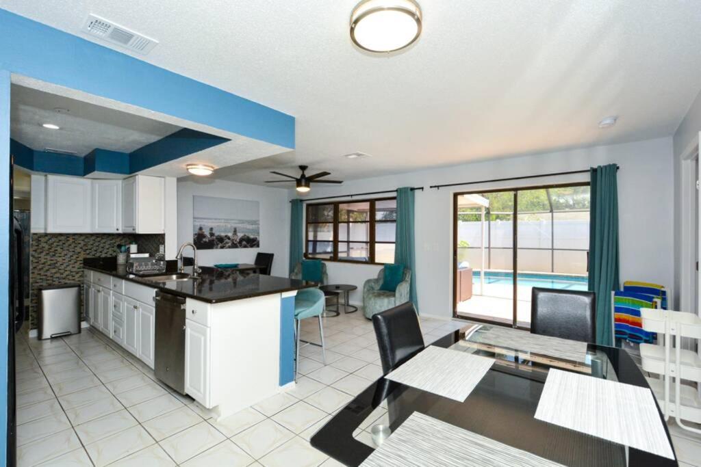 Cozy, Fido-Friendly Pool Home Just 4 Miles To The Beach! Venice Zewnętrze zdjęcie